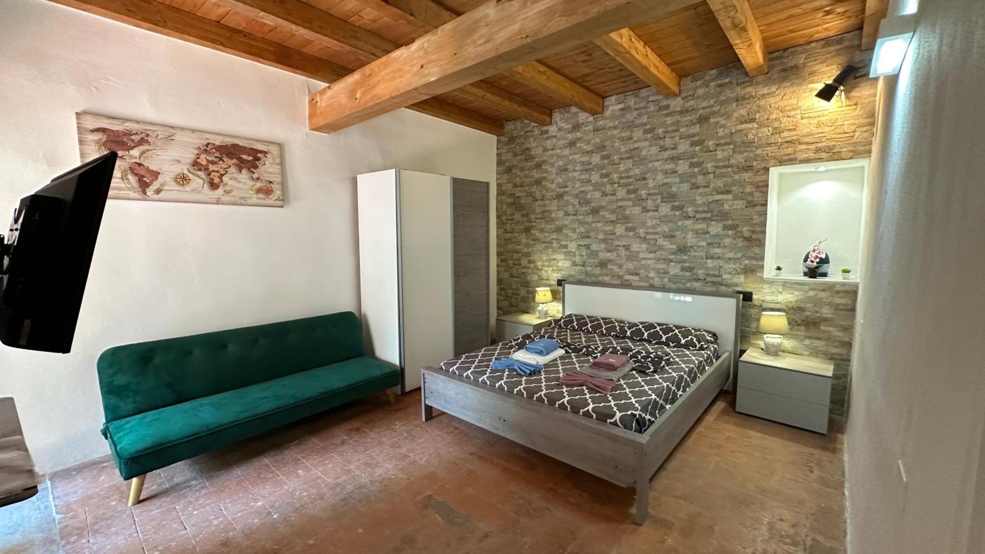 Appartamenti In Centro Storico A 15 Min Dal Lago D'Iseo - Free Wi-Fi - Ac Pallazzolo sullʼOglio Exterior foto